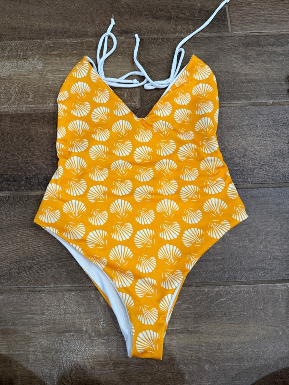 Women Yellow Shell-Print One-Piece Swimsuit